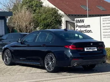BMW 530e M Sport Leder KomfSitze Belüftung LiveProf