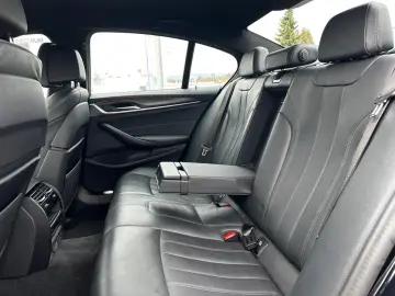 BMW 530e M Sport Leder KomfSitze Belüftung LiveProf