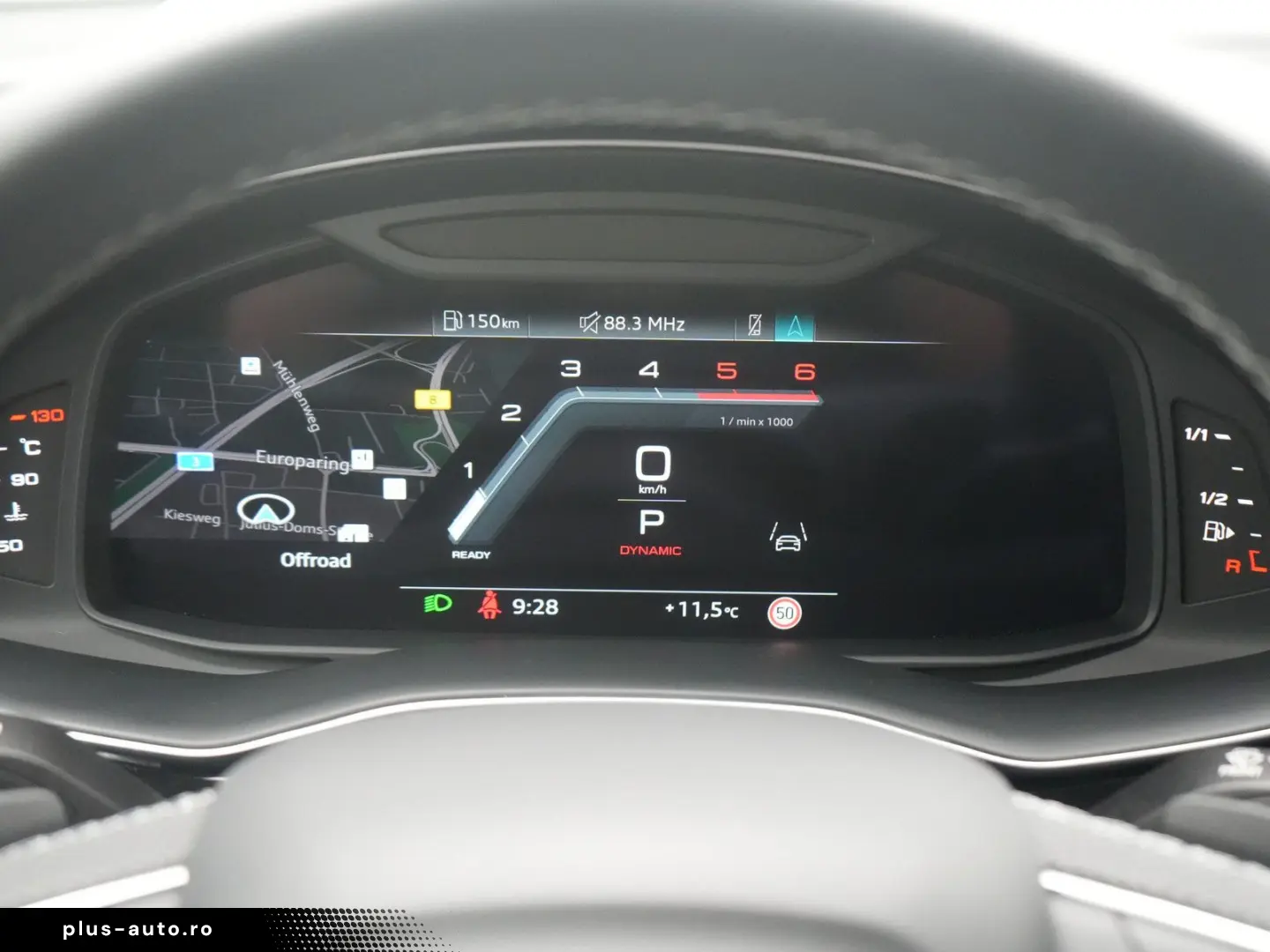 AUDI Q8 competition plus CARBON AHK LUFT RAUTE MATRIX