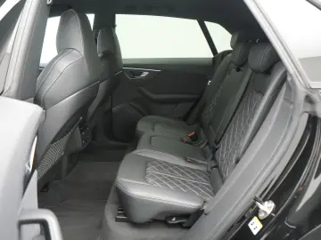 AUDI Q8 competition plus CARBON AHK LUFT RAUTE MATRIX