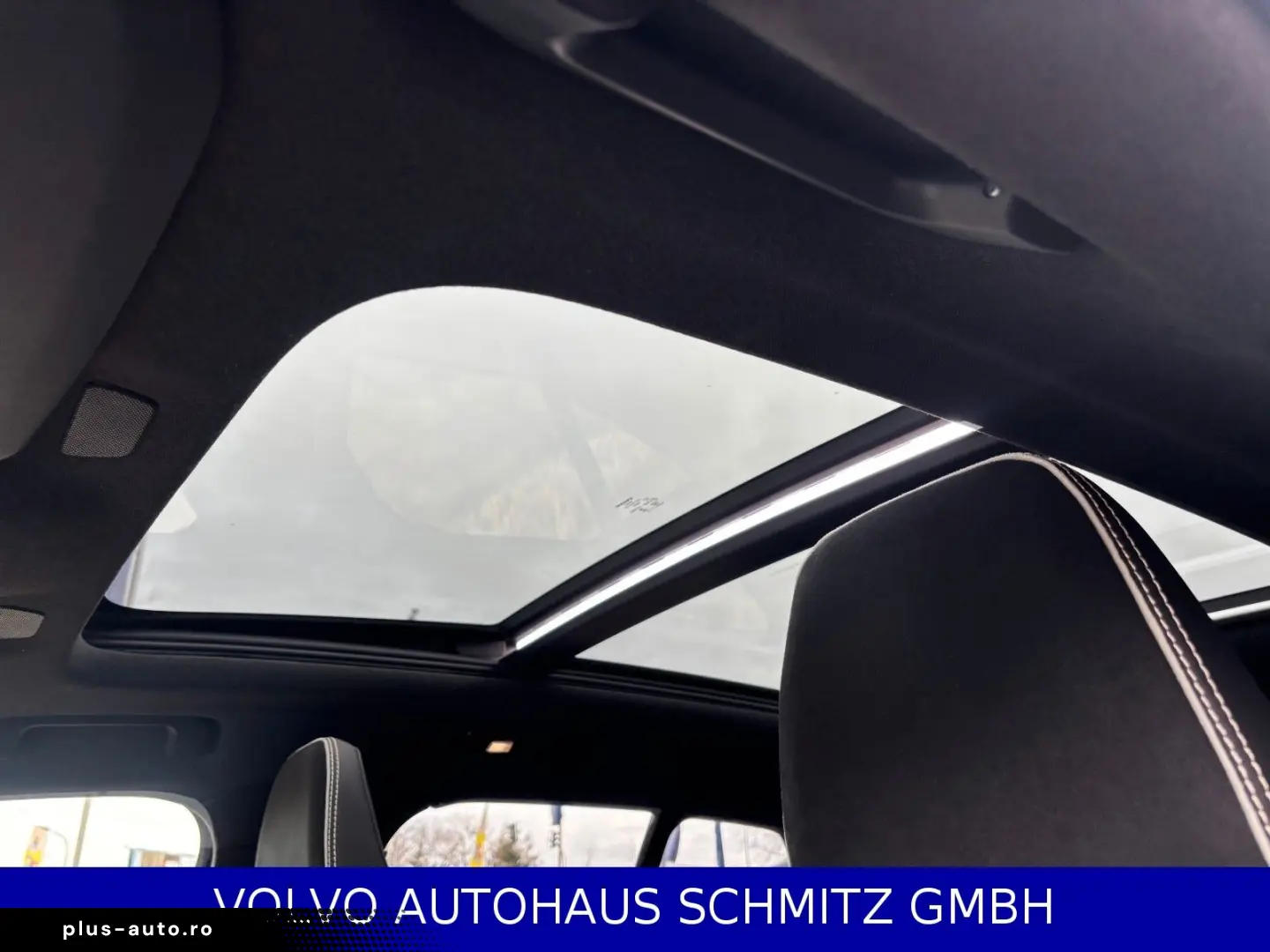 VOLVO XC40 Ultra Black Edition AHK Textil Microtec