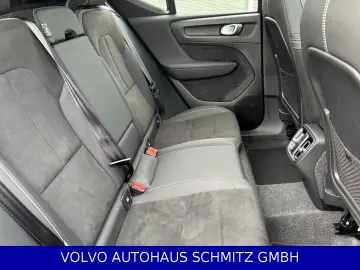 VOLVO XC40 Ultra Black Edition AHK Textil Microtec