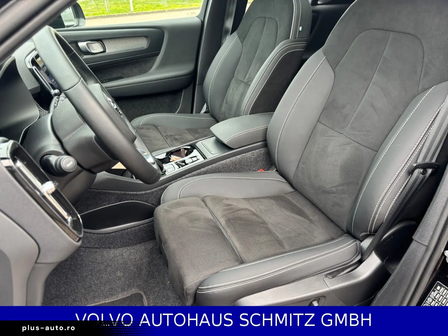 VOLVO XC40 Ultra Black Edition AHK Textil Microtec