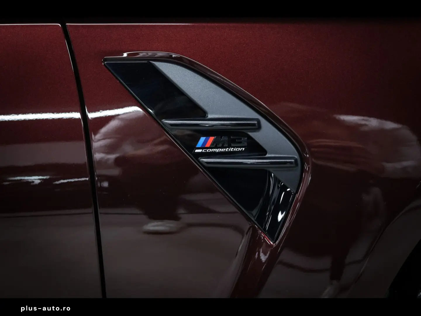 BMW M3 COMPETITION BERLINE MADEIRA RED INDIVIDUAL