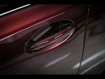 BMW M3 COMPETITION BERLINE MADEIRA RED INDIVIDUAL