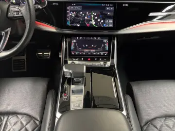 AUDI Q8 50 TDI quattro