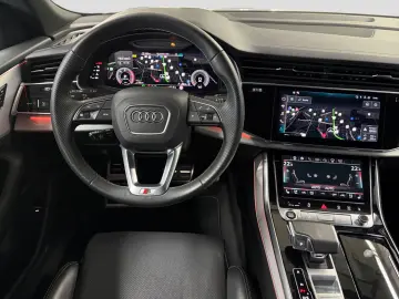 AUDI Q8 50 TDI quattro