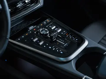 ASTON MARTIN 4.0 V8 DBX707 2025 Full Options