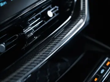 ASTON MARTIN 4.0 V8 DBX707 2025 Full Options