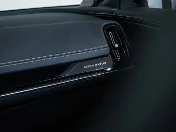ASTON MARTIN 4.0 V8 DBX707 2025 Full Options