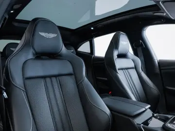 ASTON MARTIN 4.0 V8 DBX707 2025 Full Options
