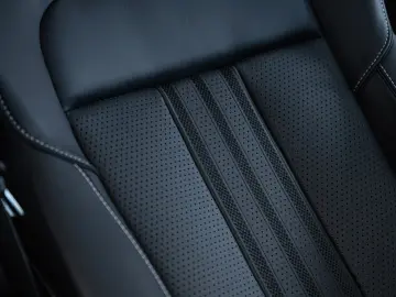 ASTON MARTIN 4.0 V8 DBX707 2025 Full Options