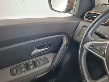 DACIA DUSTER 1.5 Blue dCi 115CP Extreme 4WD