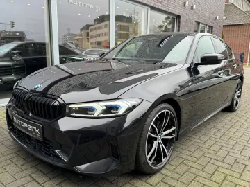 BMW 320dxDrive Lim M Sport Innovation HUD DAProf h k