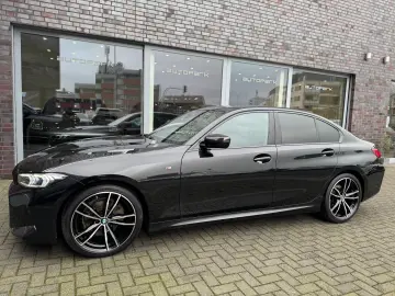 BMW 320dxDrive Lim M Sport Innovation HUD DAProf h k