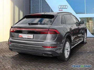 AUDI Q8 45 TDI Matrix