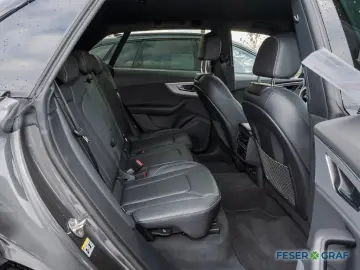 AUDI Q8 45 TDI Matrix