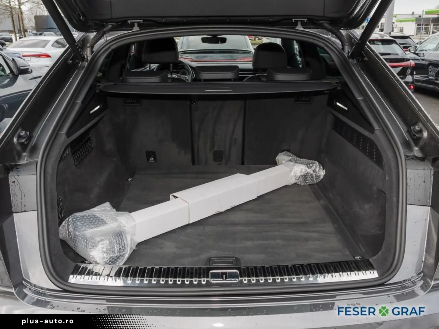 AUDI Q8 45 TDI Matrix