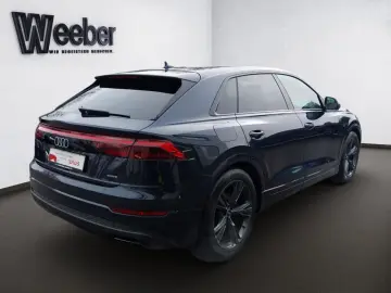 AUDI Q8 45 TDI