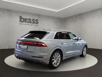 AUDI Q8 SUV 55 TFSI quattro