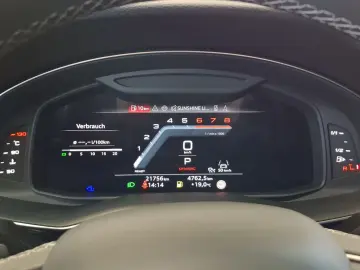 AUDI Q8 SUV 55 TFSI quattro