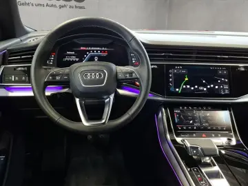 AUDI Q8 SUV 55 TFSI quattro