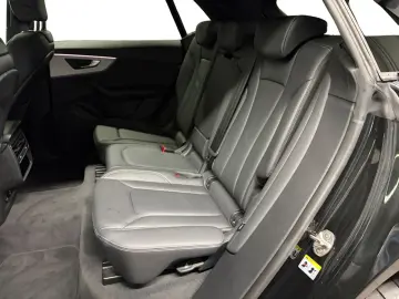 AUDI Q8 45 TDI quattro