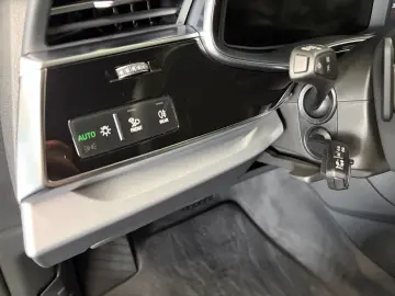 AUDI Q8 45 TDI quattro