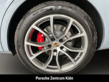 PORSCHE Cayenne S E-Hybrid Coupe Burmester HA-Lenkung