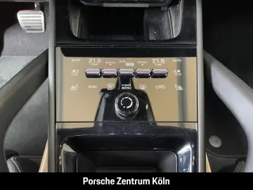 PORSCHE Cayenne S E-Hybrid Coupe Burmester HA-Lenkung