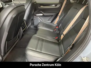 PORSCHE Cayenne S E-Hybrid Coupe Burmester HA-Lenkung