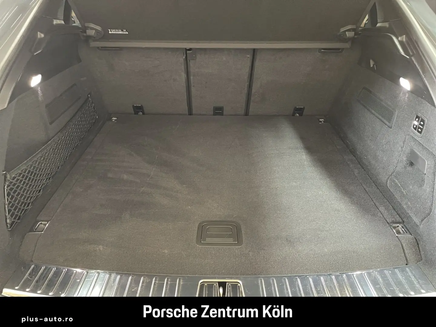 PORSCHE Cayenne S E-Hybrid Coupe Burmester HA-Lenkung