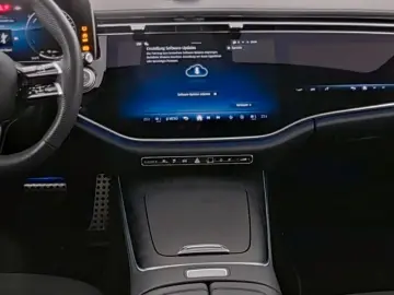 MERCEDES-BENZ E 300 de 4M AMG-PREM  SUPERSCREEN Nigh&hellip;