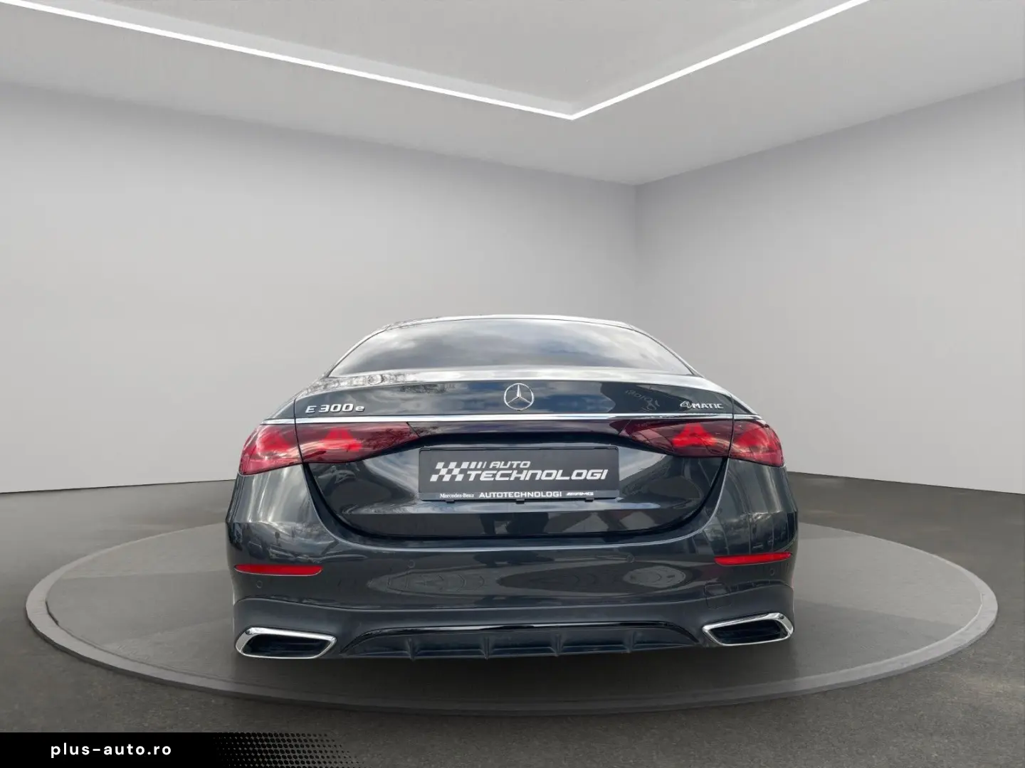 MERCEDES-BENZ E 300 E Limousine E 300 e 4Matic AMG Line