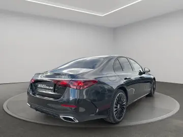 MERCEDES-BENZ E 300 E Limousine E 300 e 4Matic AMG Line