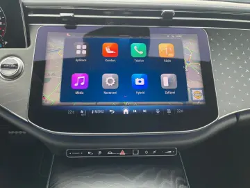 MERCEDES-BENZ E 300 E Limousine E 300 e 4Matic AMG Line