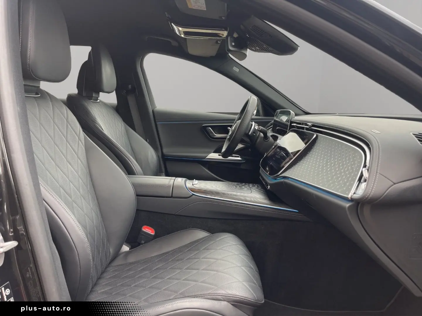 MERCEDES-BENZ E 300 E Limousine E 300 e 4Matic AMG Line