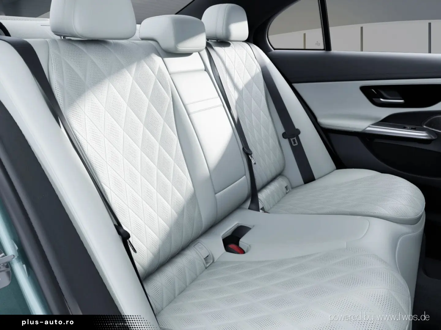 MERCEDES-BENZ E 300 e 4M AMG Line Pano.-Dach Superscreen AHK