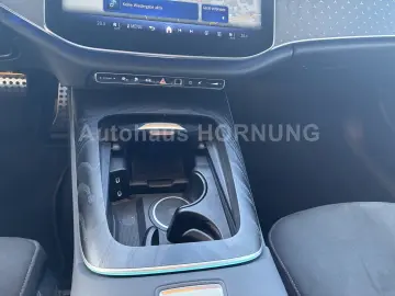 MERCEDES-BENZ E 400 e 4M Limo AMG AHK KEYGO Burm4D P&hellip;