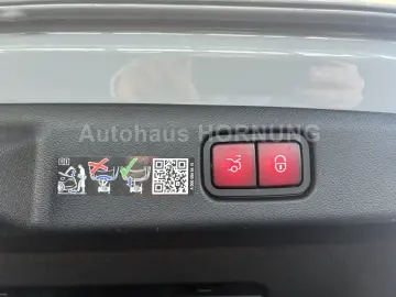 MERCEDES-BENZ E 400 e 4M Limo AMG AHK KEYGO Burm4D P&hellip;