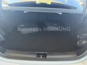 MERCEDES-BENZ E 400 e 4M Limo AMG AHK KEYGO Burm4D P&hellip;