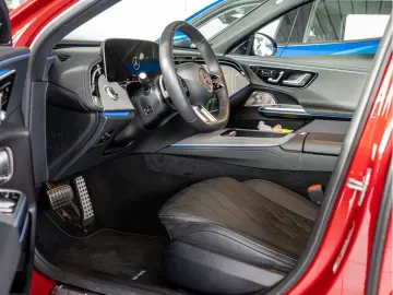 MERCEDES-BENZ E 300 de 4M AMG Sport Premium Distr. L&hellip;