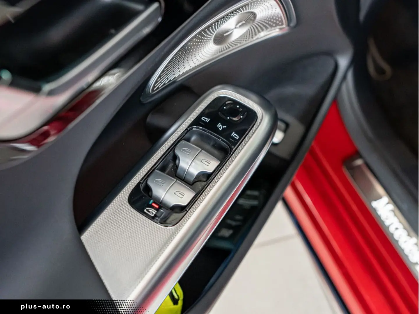 MERCEDES-BENZ E 300 de 4M AMG Sport Premium Distr. L&hellip;