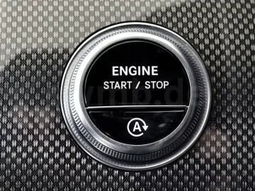 Mercedes-Benz CLE 220 d AMG LED Memory KeylessGO