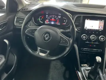 RENAULT MEGANE 1.3 TCe 159CP Intens
