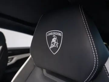 LAMBORGHINI Urus S 23  B&O PANO MASSAGE PARK-ASSIST ADP