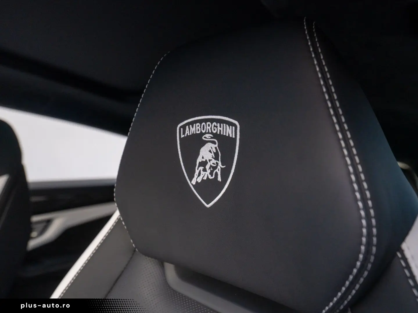 LAMBORGHINI Urus S 23  B&O PANO MASSAGE PARK-ASSIST ADP