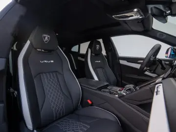 LAMBORGHINI Urus S 23  B&O PANO MASSAGE PARK-ASSIST ADP