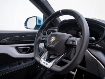 LAMBORGHINI Urus S 23  B&O PANO MASSAGE PARK-ASSIST ADP