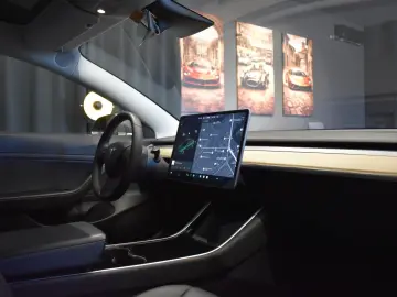 Tesla Model 3 Standard Reichweite Plus Hinterradantrieb